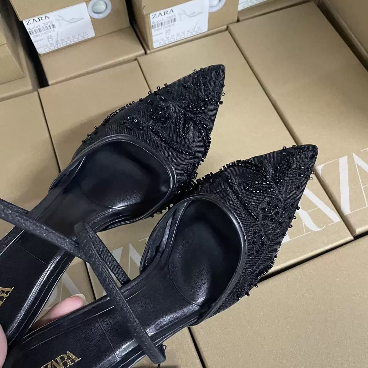 Za Nouvelles Chaussures pour femmes, talons hauts blancs en maille brodée peu profonds, talons aiguilles, mules pointues, chaussures de mariage stylées